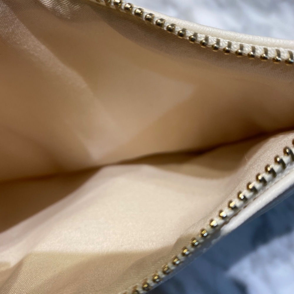 Chloe Perfume Clutch View 2